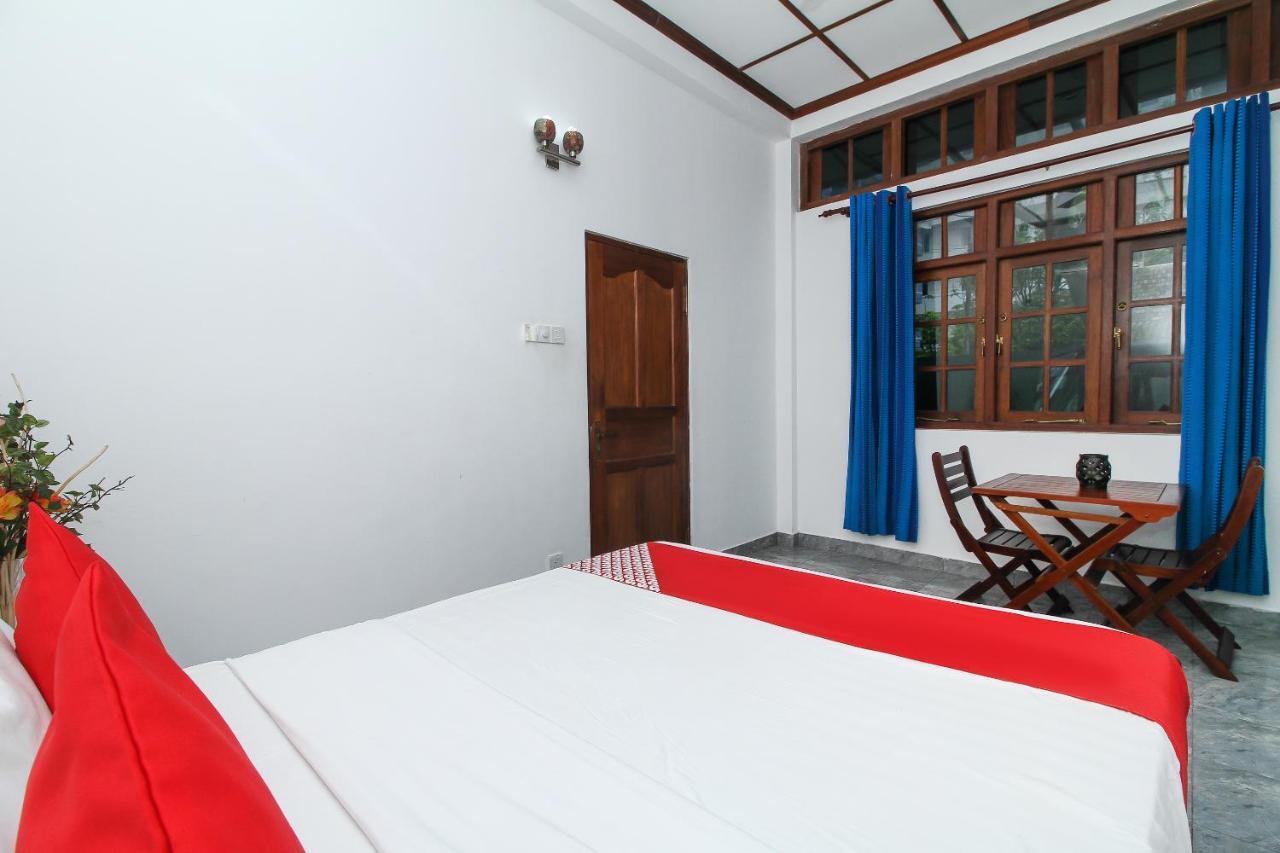 Leo'S Home Stay Dehiwala-Mount Lavinia Екстериор снимка