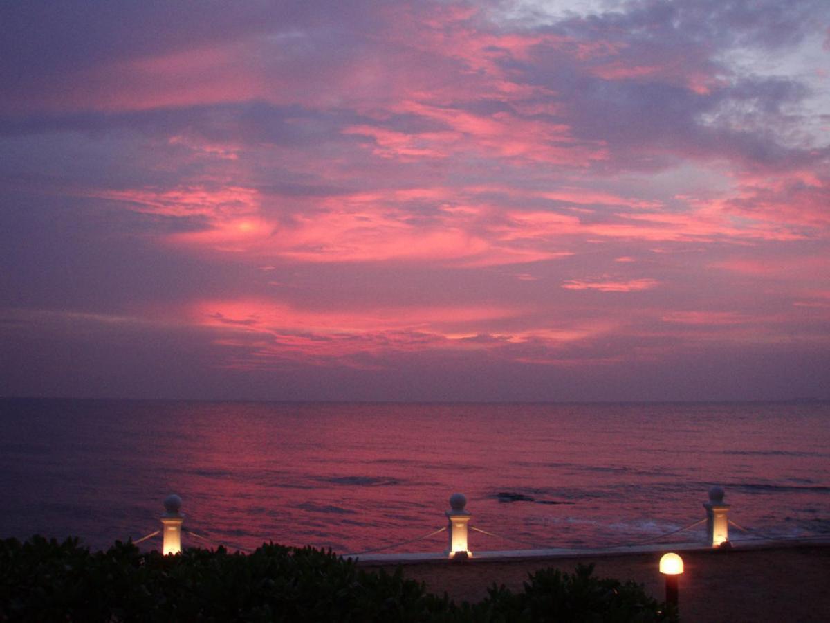 Leo'S Home Stay Dehiwala-Mount Lavinia Екстериор снимка